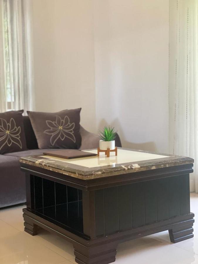 Villa Crystals Malabe Dış mekan fotoğraf