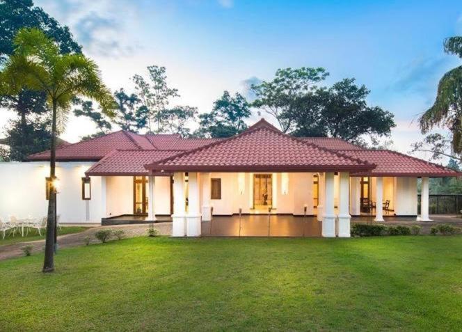 Villa Crystals Malabe Dış mekan fotoğraf