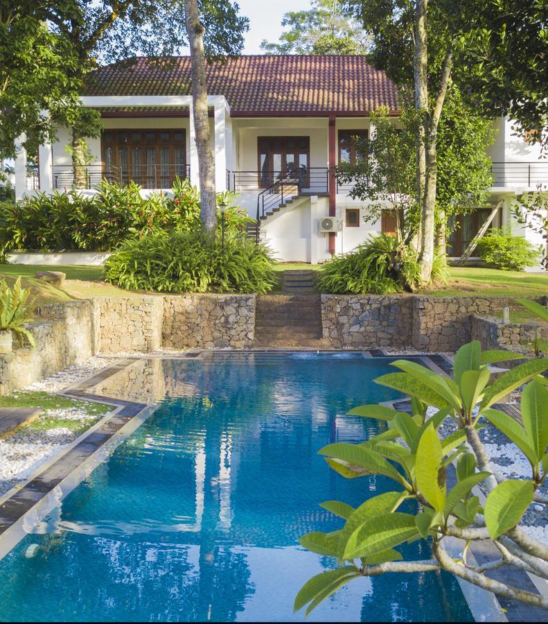 Villa Crystals Malabe Dış mekan fotoğraf